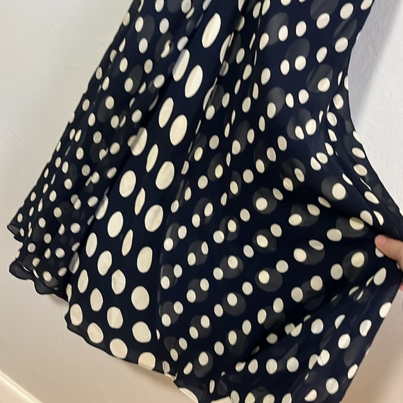 Size 8 100% Silk Shell - INC International Concept long dress - Picture 3 of 7